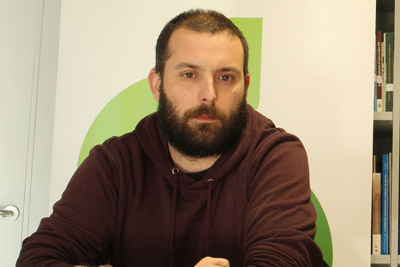 Brais Álvarez A Pontenova. Apicultura