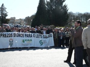 Prezos dignos para o leite galego, central PULEVA (Lugo 6/03/2008)