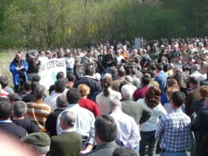 Mobilización perante da industria láctea LACTOGAL (Pontedeume 13/03/2008)