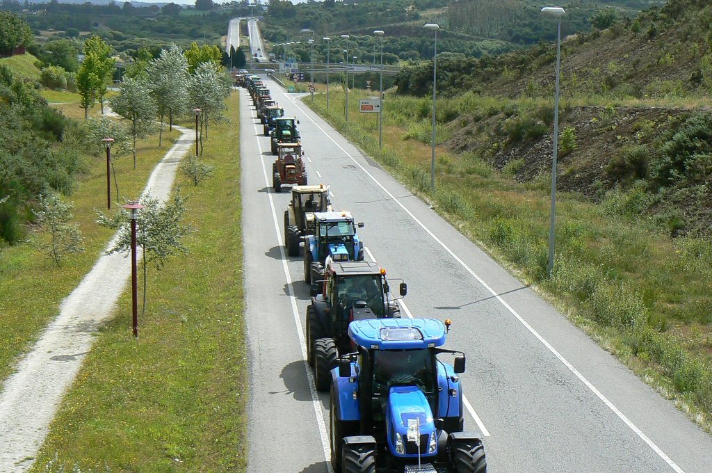 0 Tractorada polas ruas de Compostela 3