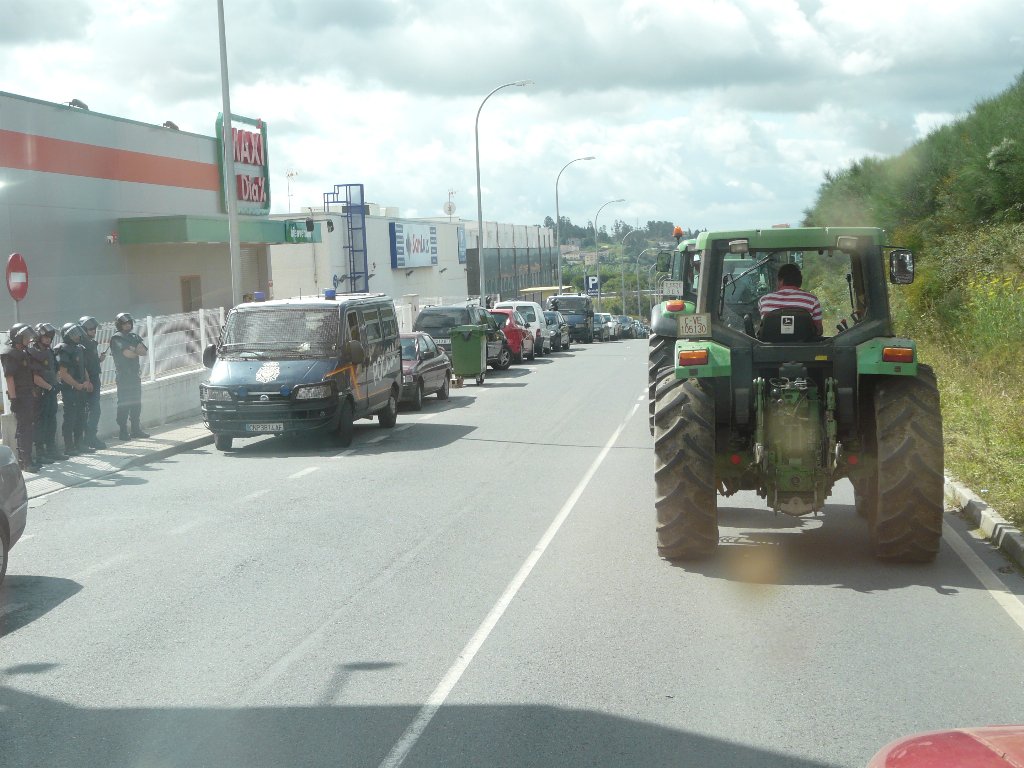 0 Tractorada polas ruas de Compostela 5