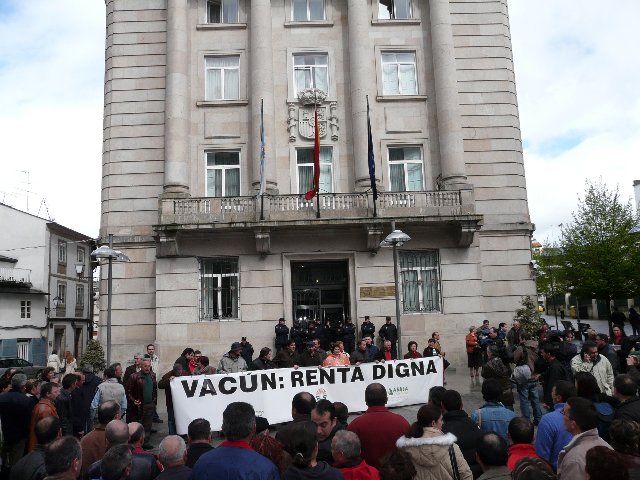 Concentración perante da Subdelegación do Goberno en Lugo – 17/04/2008