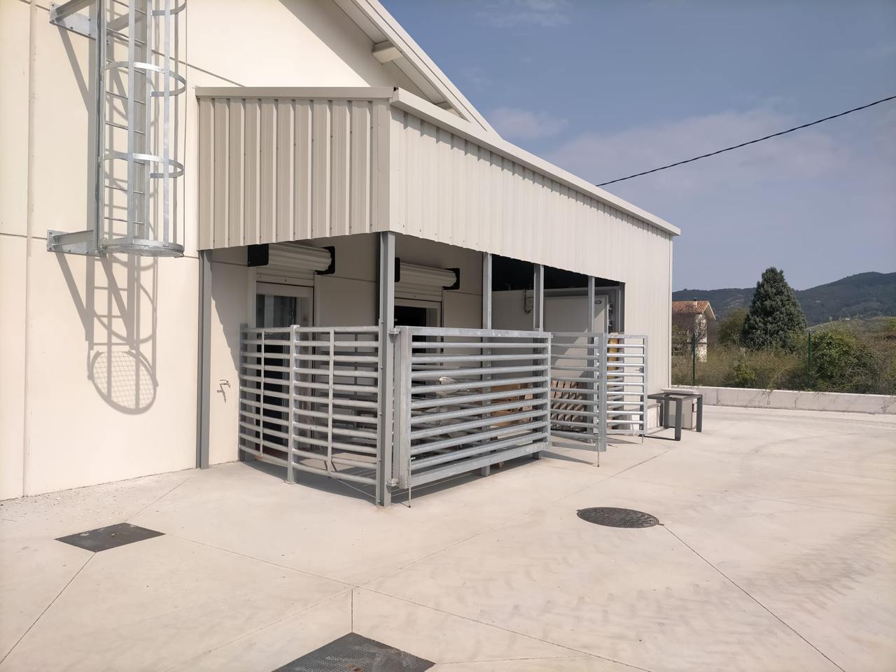 Instalacións do Centro de Transformación Cárnica Belardi