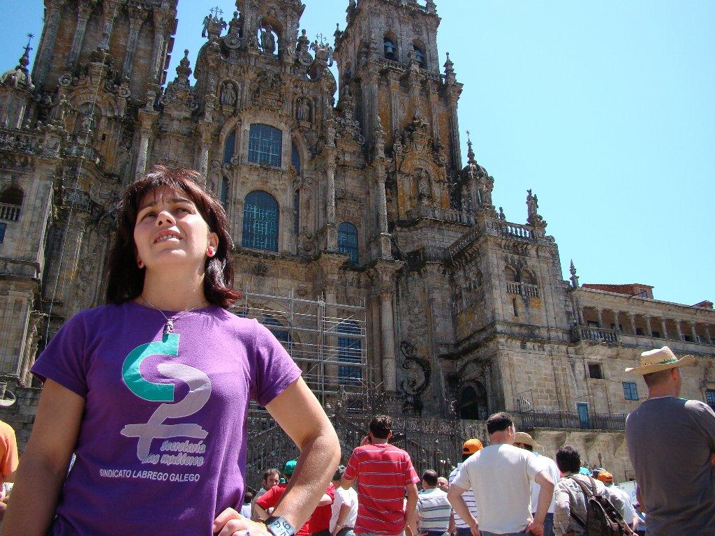 O sector leiteiro mobilízase para esixir que hoxe en Madrid non se firme ningún acordo por embaixo de custos de produción (20/07/09)