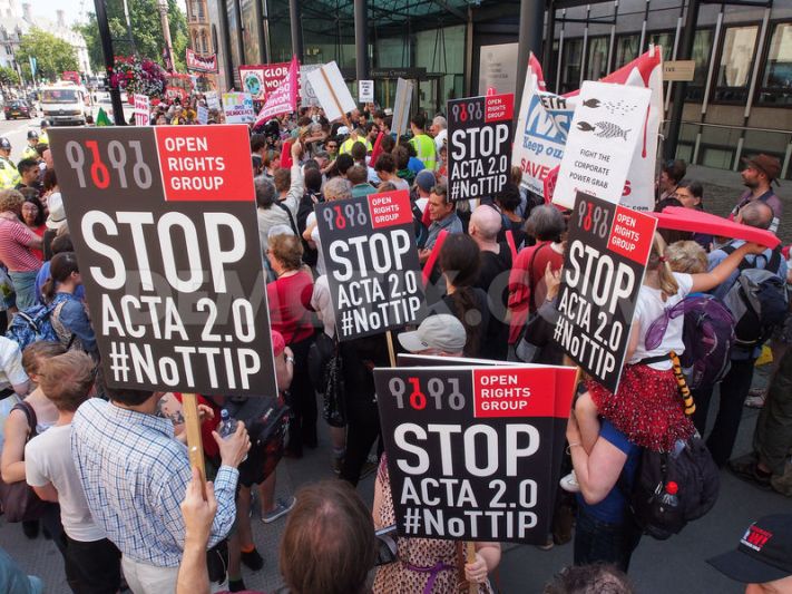 11 de outubro: Xornada de loita contra os tratados de libre comercio entre a Unión Europea, Estados Unidos e Canadá