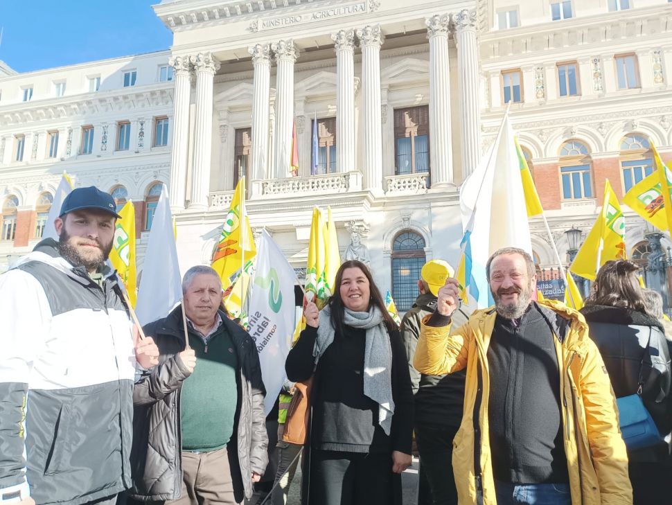 A alimentación é un dereito, non unha mercadoría! Mobilización estatal contra os TLC fronte ao Ministerio de Agricultura