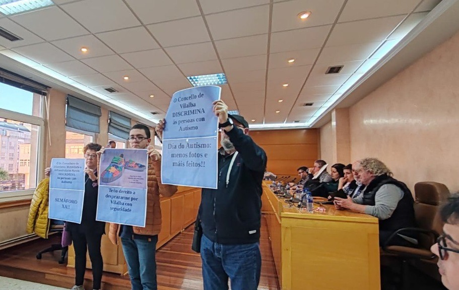 ASGADeD traslada o seu apoio á familia de Vilalba que solicita a instalación dun semáforo para garantir a seguridade do seu fillo con autismo