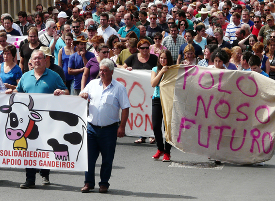 O SLG apoiará activamente a tractorada de Lugo diante da falla de solucións políticas á crise do sector lácteo