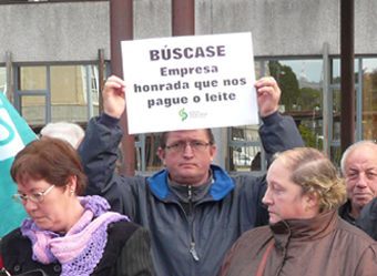 A Consellaría de Medio Rural comprométese co SLG a abordar o problema dos impagos ás explotacións lácteas