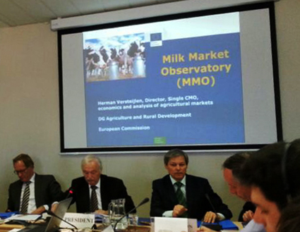 Isabel Vilalba pide melloras no Observatorio do Mercado Europeo do Leite para evitar crises e desaxustes estruturais