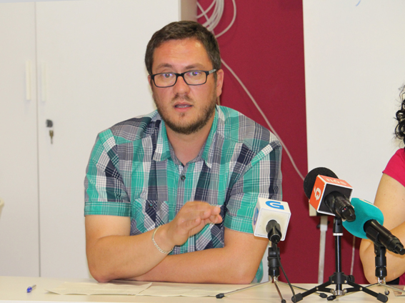 Unha ducia de organizacións reclamamos unha nova política forestal co manifesto “Por un monte con futuro”