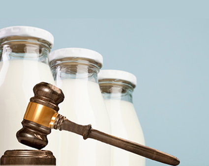 O SLG inicia n’A Estrada unha campaña informativa por toda Galiza sobre a demanda xudicial contra o cártel do leite