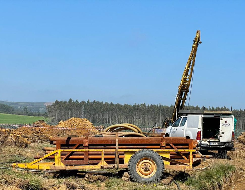 O SLG denuncia sondaxes ilegais que afectan os recursos hídricos de nove familias en Santa Comba e Coristanco