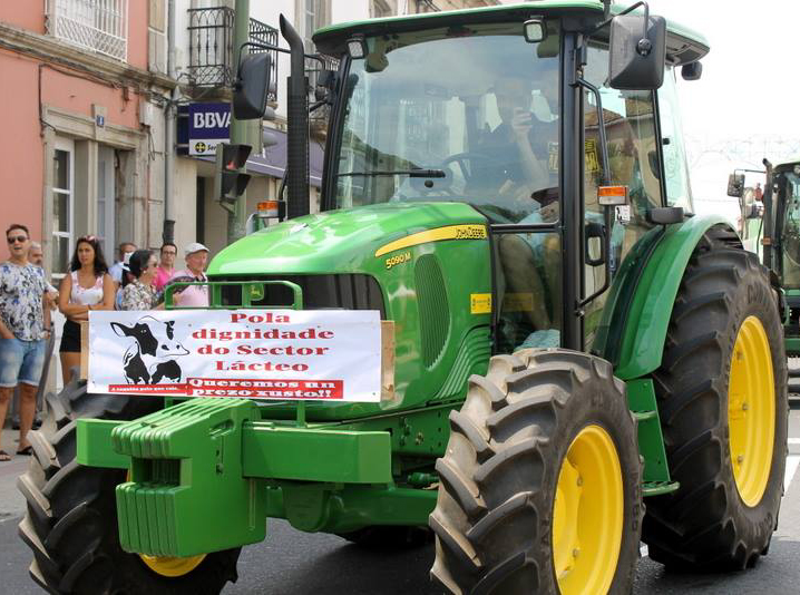 En Teixeiro e Curtis faise oir a voz do sector lácteo
