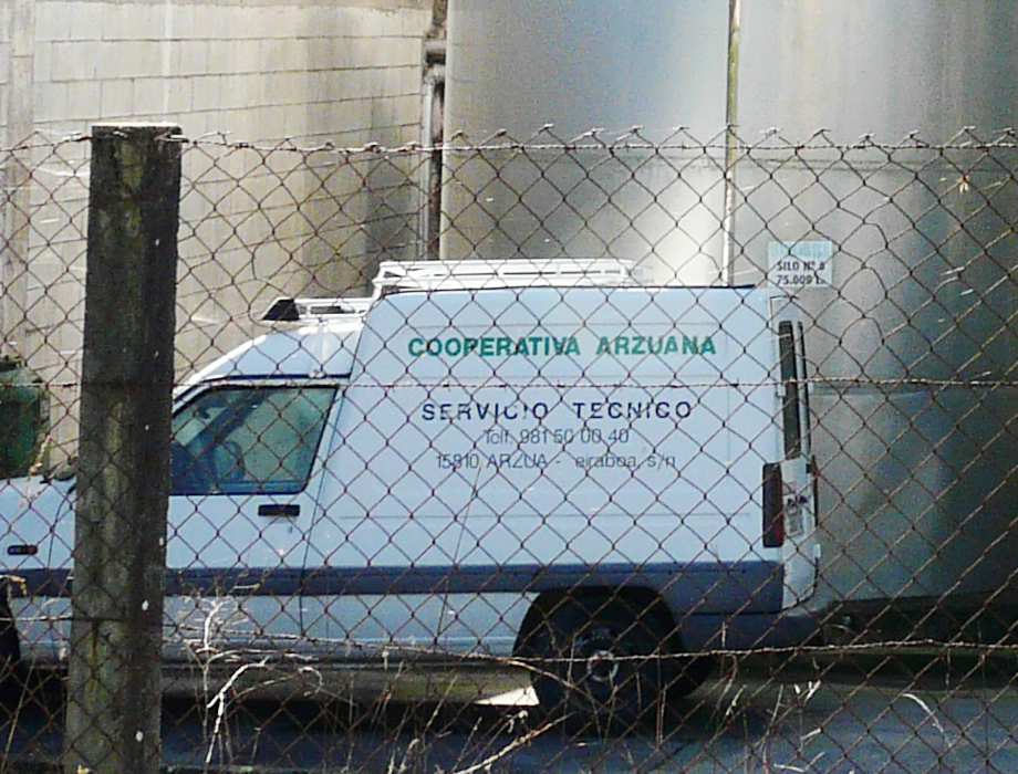 O SLG mantivo un encontro con afectados polos impagos de La Arzuana para asesoralos no concurso de acredores