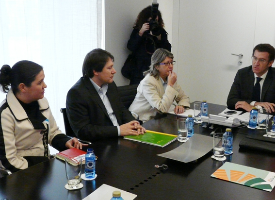 O presidente Feijóo tampouco achega medidas urxentes para o sector lácteo tras incumprir todo o prometido en 2012