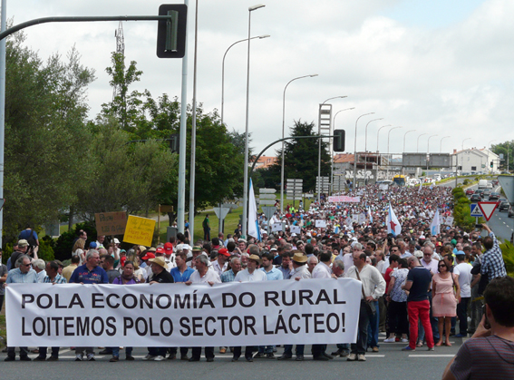 A Plataforma en Defensa do Sector Lácteo concentrará as mobilizacións nas empresas que non acepten os acordos