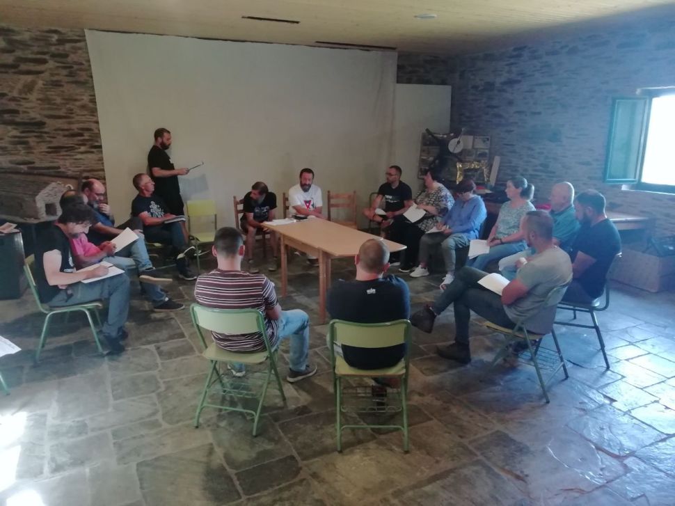 A DN da Carne do SLG acorda defender na IXP Vacún de Galicia manter o tempo de lactancia e non permitir a conxelación