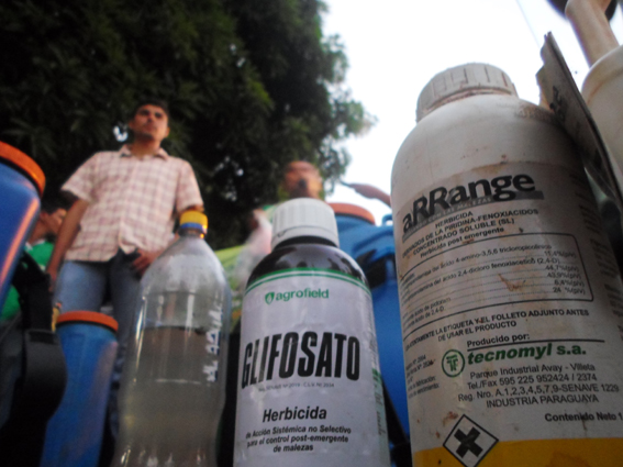 A Plataforma Fumigacións Non lanza unha campaña para erradicar o uso público de glifosato: #LibresdeGlifosato