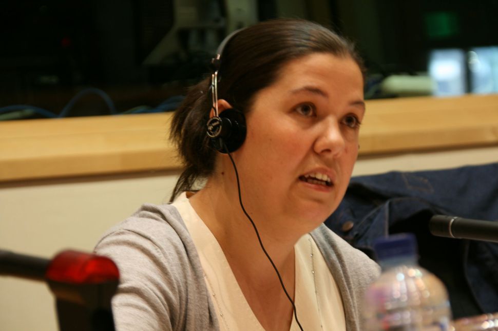 Isabel Vilalba defendeu no Comité Consultivo do Leite da UE o control da produción e dos mercados para garantir a continuidade das explotacións labregas