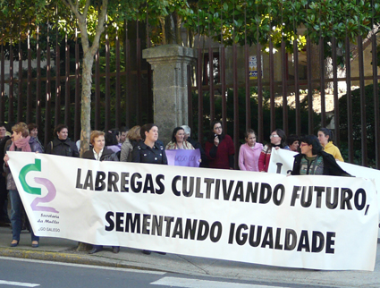 25 de novembro: Que a crise non xustifique ningún paso atrás nos dereitos das mulleres