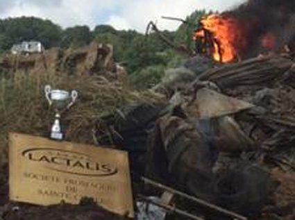 O SLG denuncia beneficios escandalosos da multinacional Lactalis a costa de levar á ruína as granxas de leite galegas