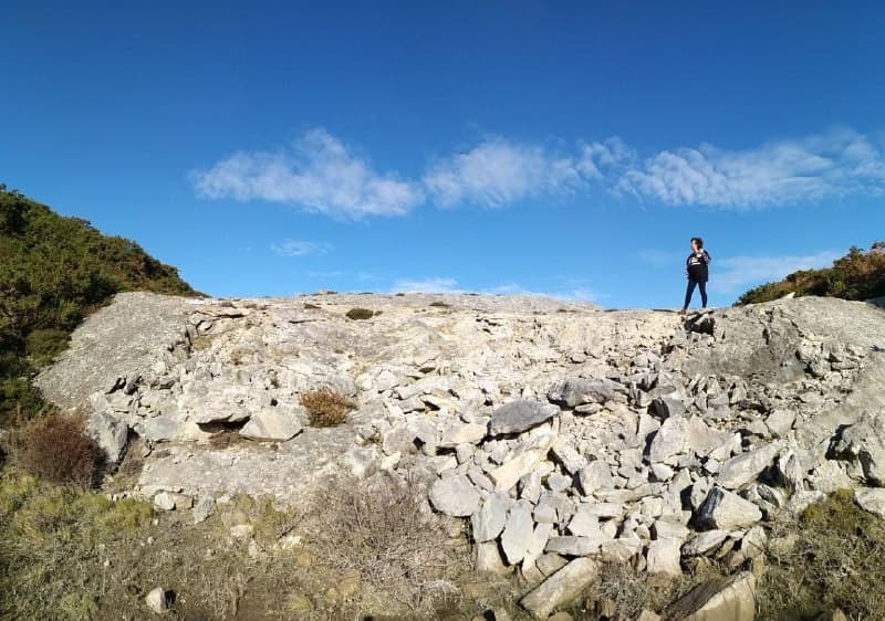 Alegamos contra o cúmulo de ilegalidades da ampliación da mina San Acisclo (Muras, Lugo)
