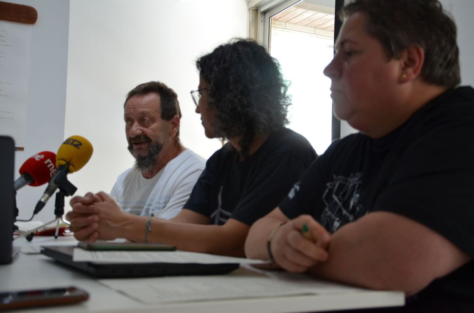 María Jesús Lorenzana herda os reveses  dos Altos Tribunais, 30 recursos de alzada e un regueiro de pleitos xudiciais polos eólicos