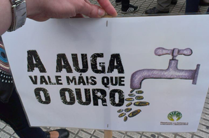 O Sindicato Labrego apoiou a manifestación do domingo en Carballo contra a minaría contaminante en Corcoesto